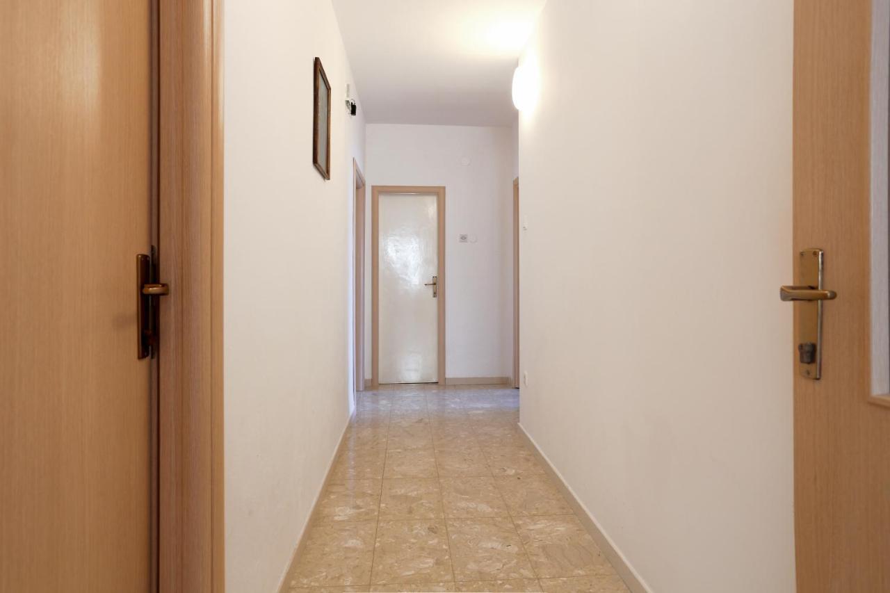 Apartments By The Sea Igrane, Makarska - 6653 エクステリア 写真